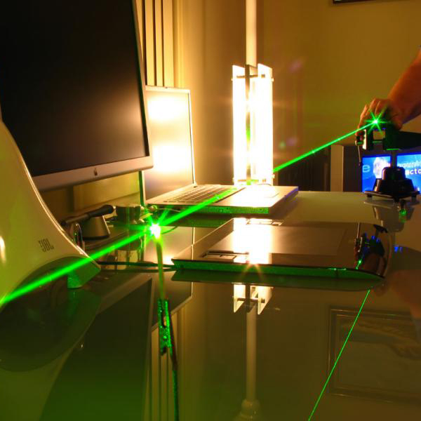 2000mw green laser pointer