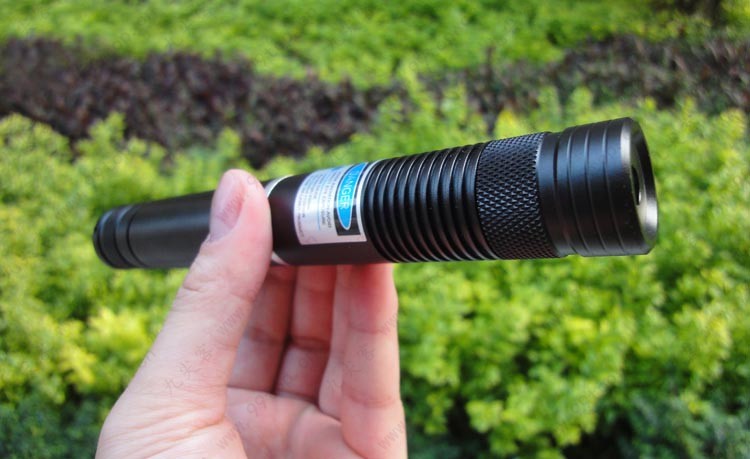 2000mw waterproof laser flashlight 