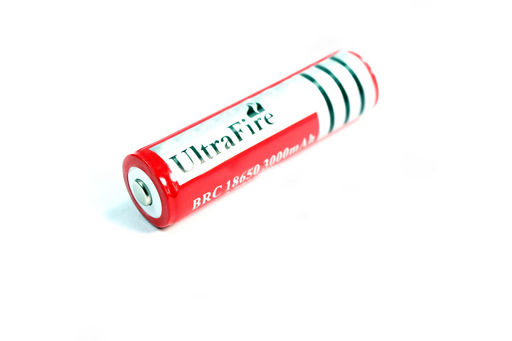 18650 UltraFire 3000mAh rechargeable battery