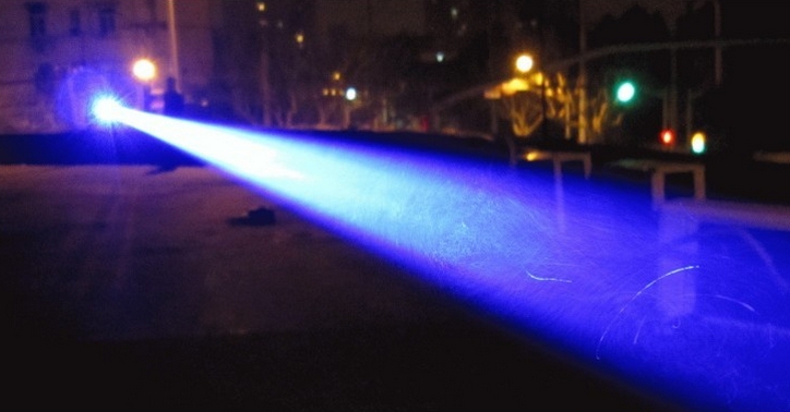 20 watt laser pointer