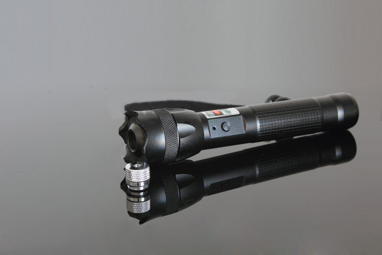 Green 200mW Laser Flashlight