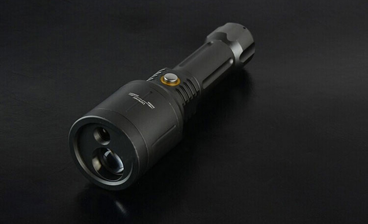 LED Flashlight With Green Laser