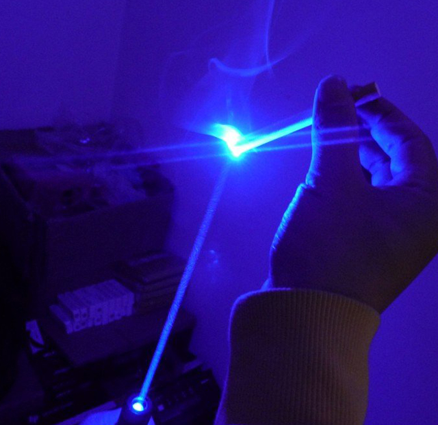 blue laser pointer flashlight 2000mw