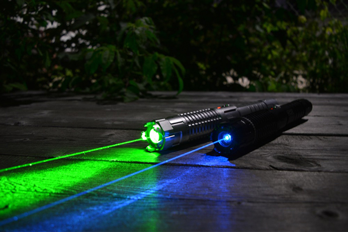 10000mw laser pointer